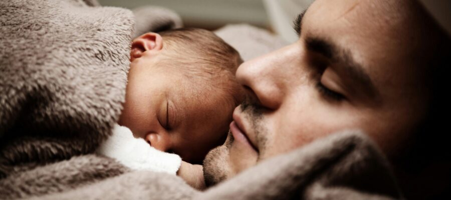 Tips for Establishing a Sleep Routine for Newborns